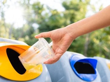 Myslíš si, že triediš správne? Toto sú najčastejšie chyby, ktoré robíme