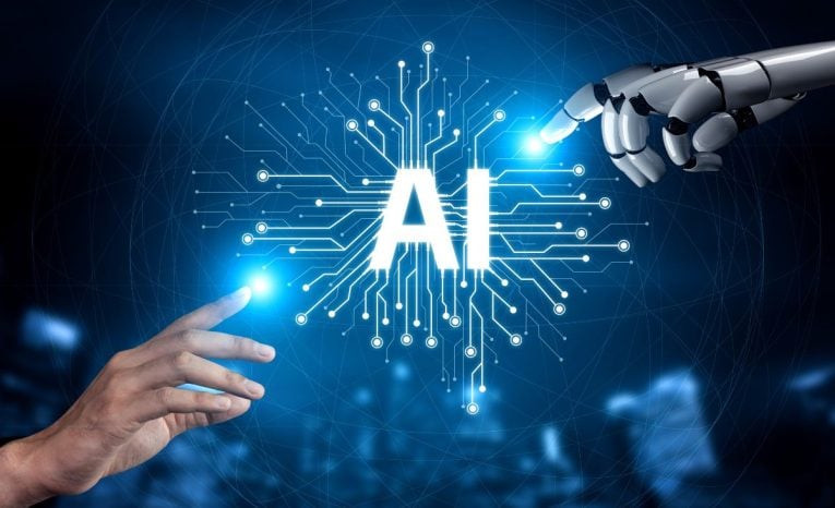 Zlyhala na banálnej otázke. Internet sa baví na nelogickej odpovedi umelej inteligencie