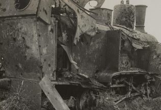 vlaková nehoda havária vlaky československo