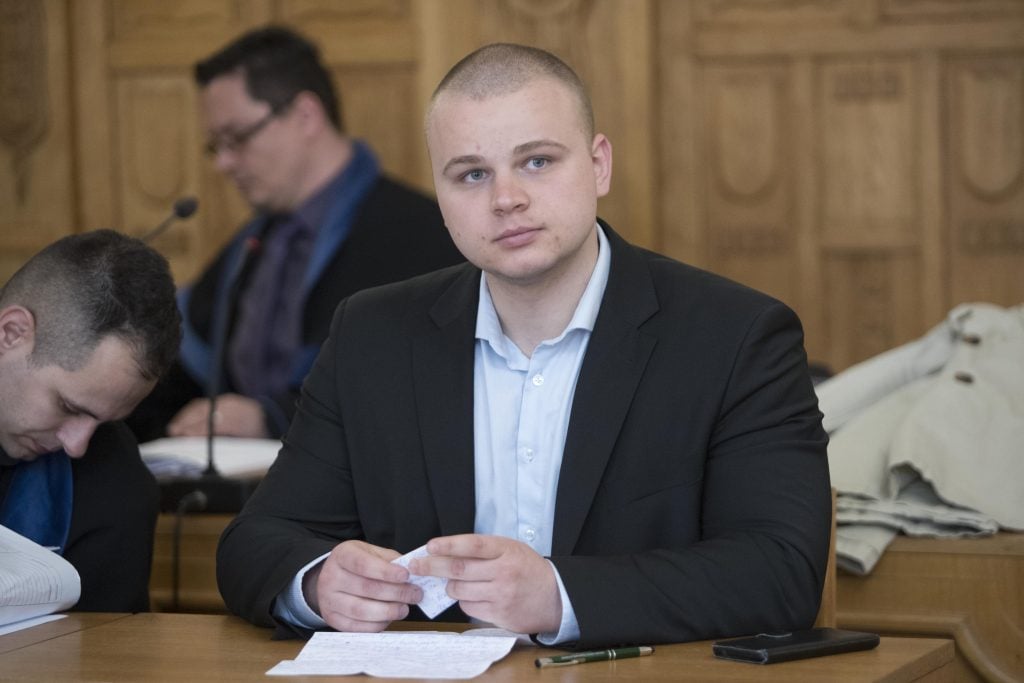 Slovenský europoslanec Milan Mazurek nedostal vízum do USA. Dôvodom je, že sa jeho meno nachádza v zozname členov extrémistických strán.