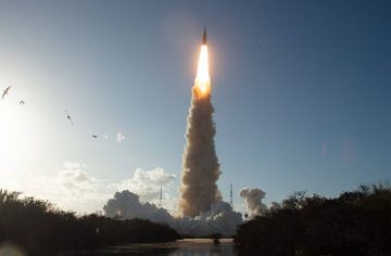 Apollo na Mesiaci pristálo, misia Artemis II ho „iba“ obletela. Prečo sa človek po vyše 50 rokoch stále nevrátil na jeho povrch?