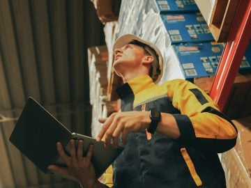 bluefin century slovensko bratislavská firma konkurz