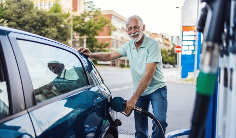 nafta, tankovanie, auto moto, Slovensko, ceny palív, cena nafty
