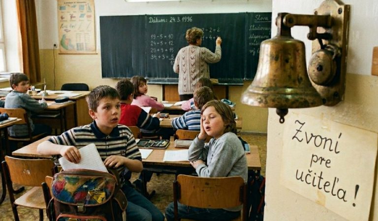 „Zvoní pre učiteľa!“ Typické školské hlášky, ktoré ťa vrátia do detstva