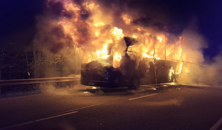 horiaci autobus východ slovensko katastrofa