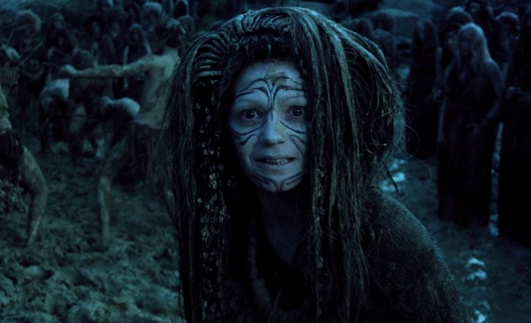 na striebornom glóbuse scifi film poľský legendárny musíš vidieť