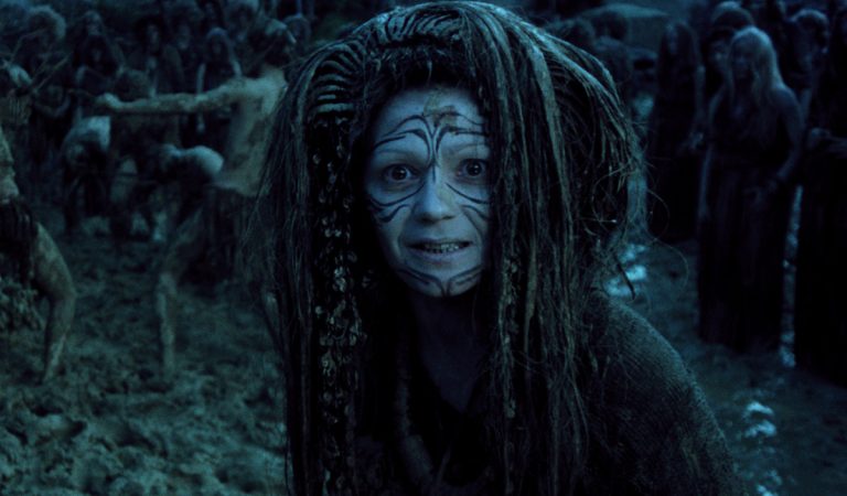 na striebornom glóbuse scifi film poľský legendárny musíš vidieť