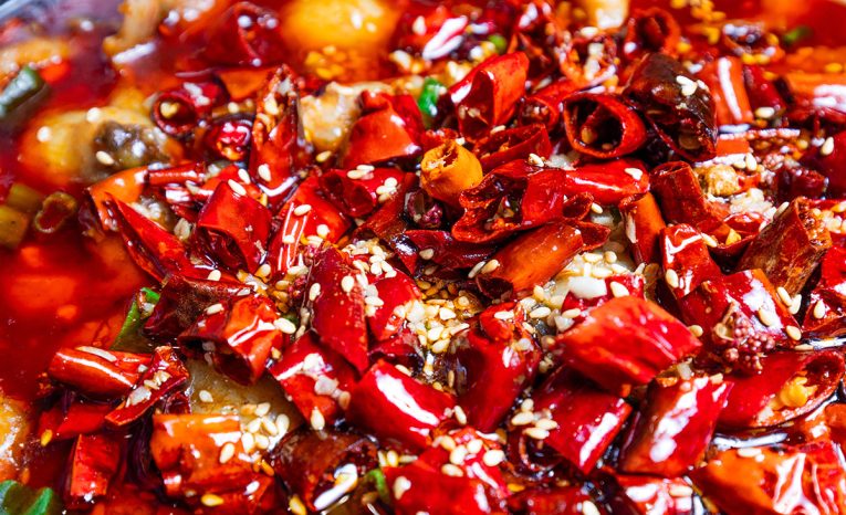 pálivé jedlo čili ľudia zdravie