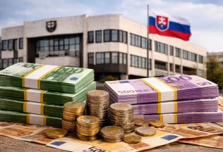 Tisíce eur mesačne aj napriek šetreniu. Toto sú presné sumy, ktorú zarobia poslanci v rokoch 2026 a 2027