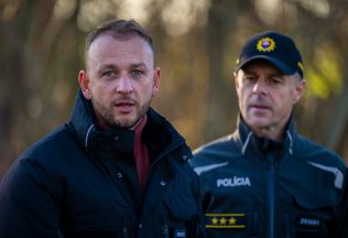 polícia policajný zbor slovensko nábor