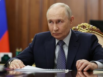 Zbrane majú stíchnuť: Rusko a Ukrajina oznámili veľkonočné prímerie