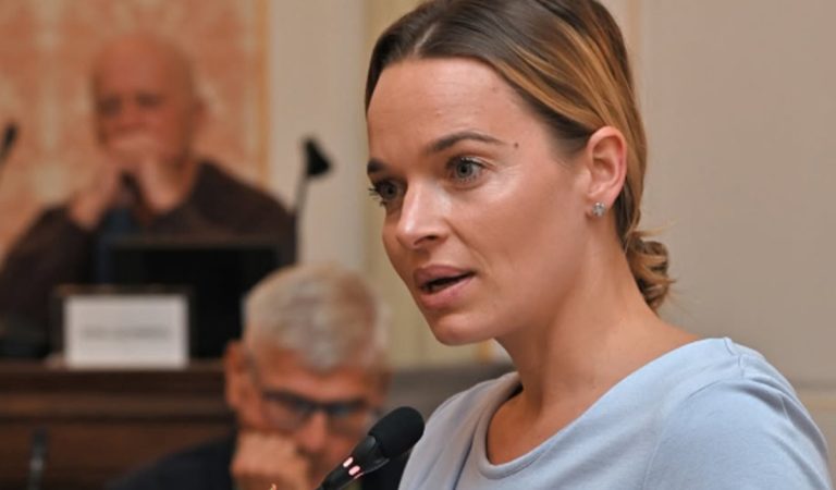 romana tabaková parlamentný bufet politika slovensko