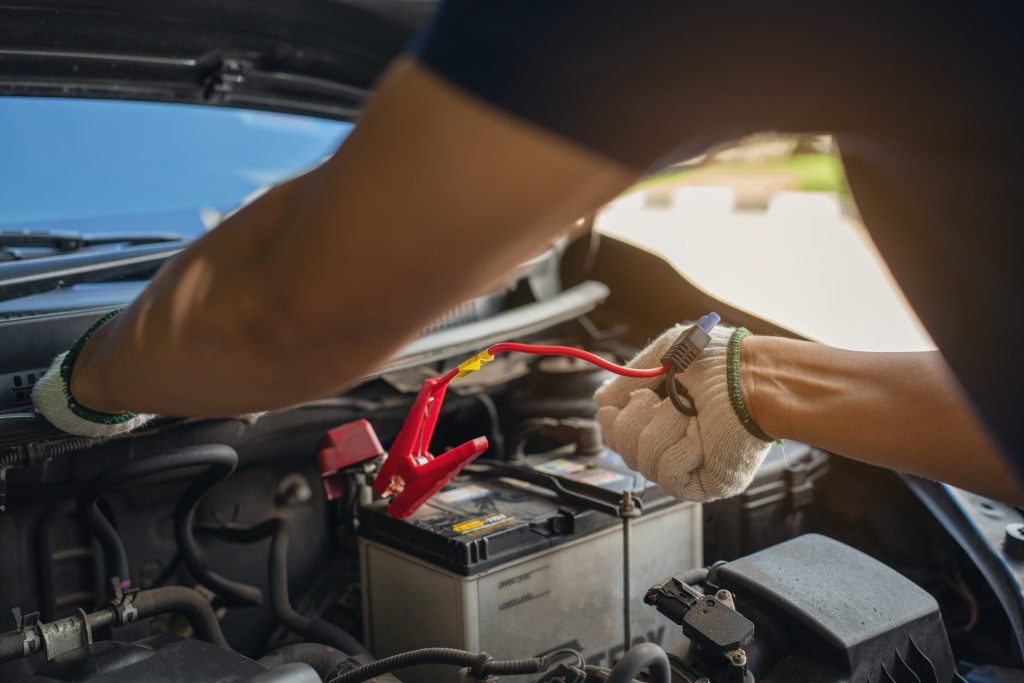 Zima je pre autobatérie azda najnáročnejším obdobím v roku. Mesiace ťažkej námahy sa často prejavia až na jar.