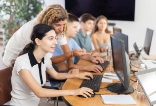 vzdelávanie, kurzy, ministerstvo školstva, Slovensko, vzdelávanie dospelých