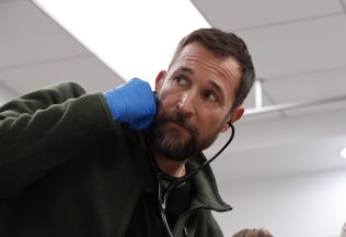 the pitt seriály nemocnica nemocničné prostredie