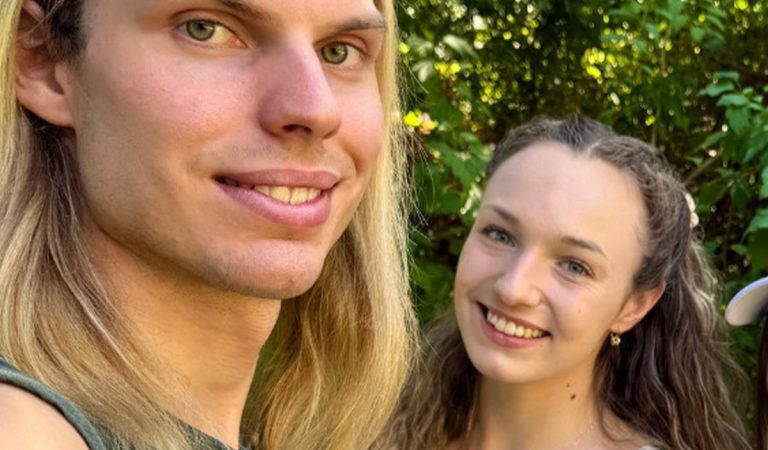 tomáš miška mama ožeň ma konflikt figurky