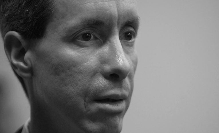 warren jeffs kult krimi zločinec manželky deti