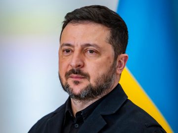 zelenskyj peniaze financie výplata prezident ukrajina