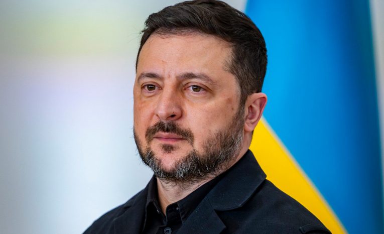zelenskyj peniaze financie výplata prezident ukrajina