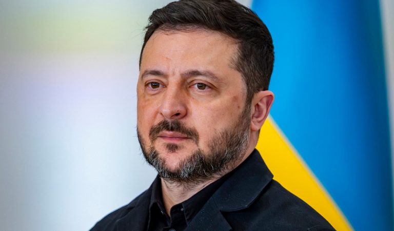 zelenskyj peniaze financie výplata prezident ukrajina
