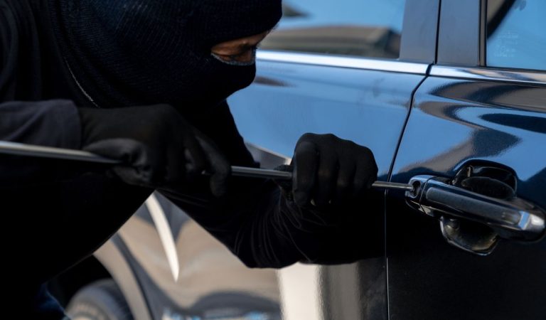 zlodeji, autá, krádeže, krimi, Slovensko, auto moto