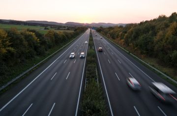 Brusel zavádza novú povinnú výbavu, za ktorú zaplatíte stovky eur. Týka sa týchto typov vozidiel