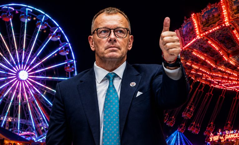 boris kollár laura vizváryová vzťah dieťa potomok kontroverzia