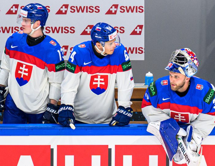 Slovenskí hokejisti majú boj o štvrťfinále stále vo vlastných rukách. Toto sú možné scenáre postupu