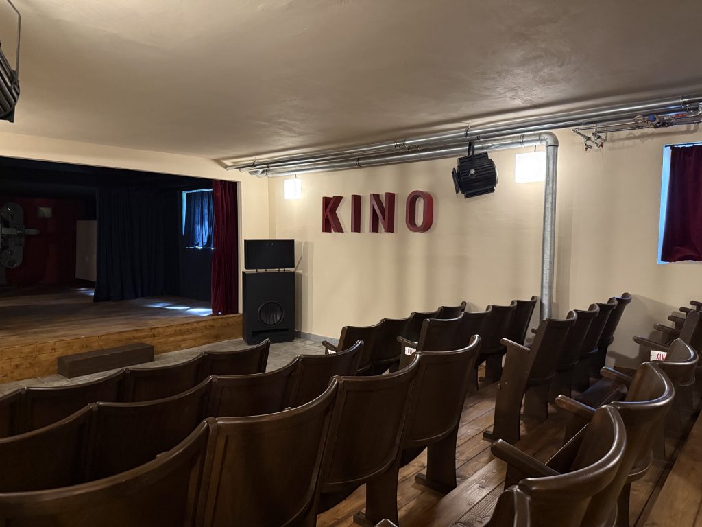 FOTO: V Prievidzi sme objavili múzeum, ktoré ťa vráti do socializmu. Nostalgia tu útočí z každej miestnosti