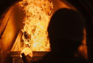 krematóriá spaľovanie energie ľudia pece energie plyn