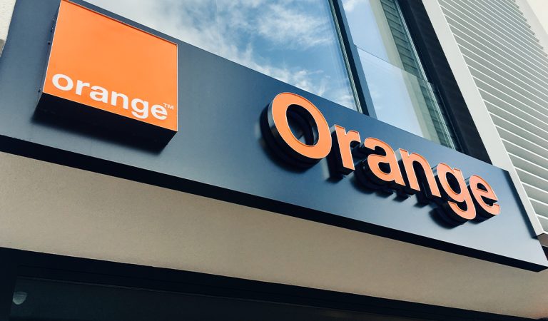 Orange chce prevalcovať konkurenciu.