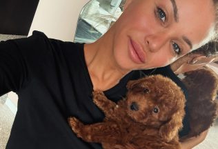 Srdcia známych Slovákov si získalo toto drahé plemeno psa