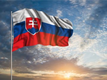 politika, SNS, Deň štátnej vlajky, pamätný deň, Slovensko