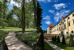Navštívili sme revitalizovaný Kaštieľsky park v Stupave. Toto sú naše dojmy.