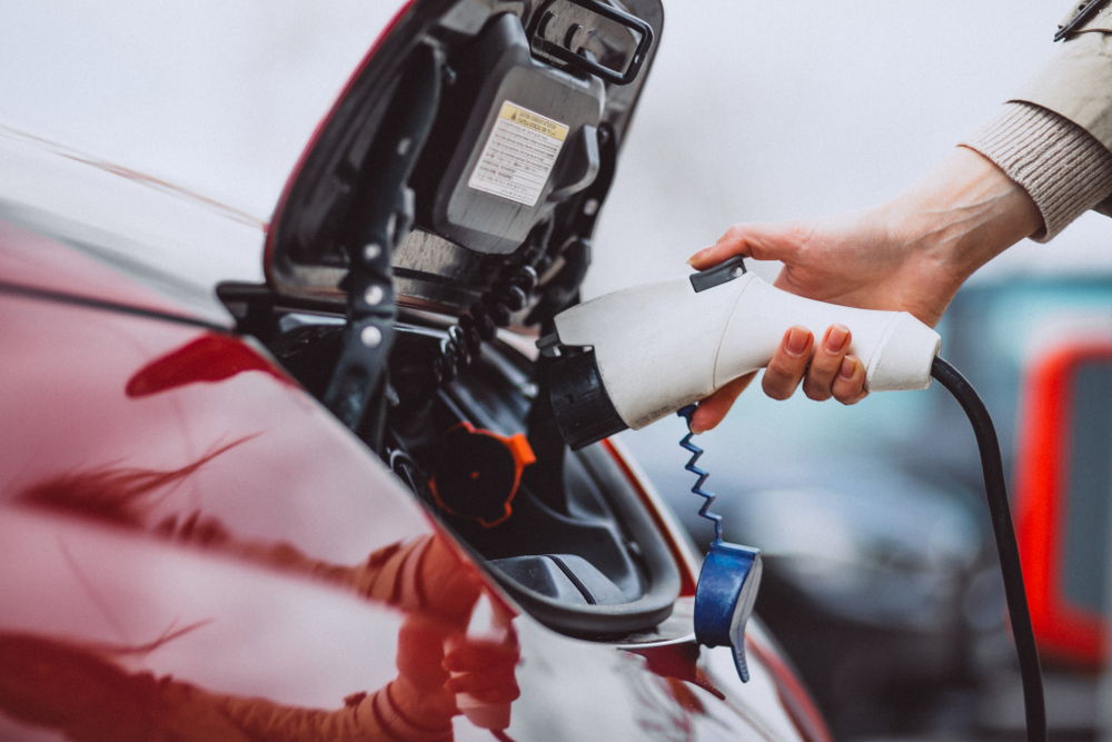 Nový príspevok na auto poteší aj Slovákov