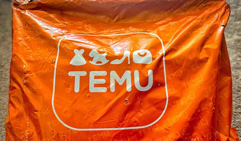 temu shein obchody lacné čínske obchody ľudia