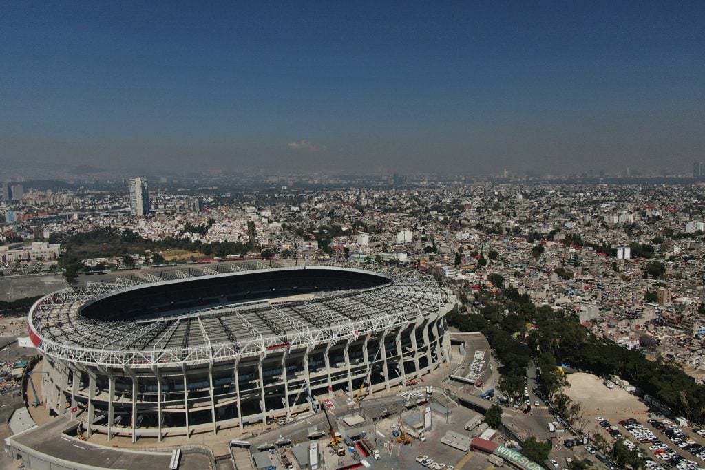 Ostro sledované majstrovstvá sveta vo futbale začínajú. Koľko by stála cesta na ne pre fanúšika zo Slovenska?