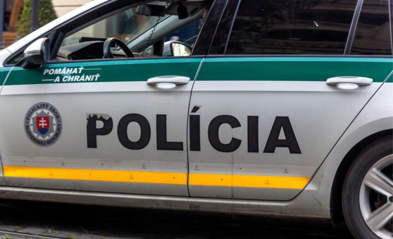injekčné striekačky, deti, polícia, Slovensko, krimi