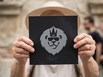 dôchodcovia anketa slovensko mladí ľudia