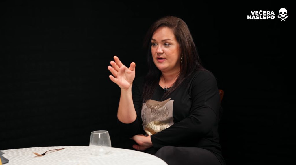 Známe tváre z Mama, ožeň ma sa odviazali pri večeri. Jožko a Zuzana nešetrili otázkami priamo na telo