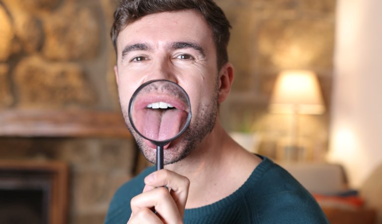 jazyk zdravie ľudia človek virálny trend
