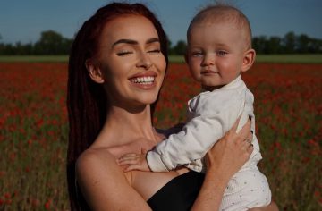 Rachel Karnižová opäť rozdelila internet. Jej syn má ešte len osem mesiacov a už s ním spravila toto