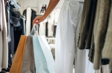 Koniec neskorým nákupom: Známe obchodné centrum nečakane skracuje otváracie hodiny
