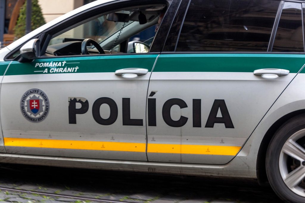 injekčné striekačky, deti, polícia, Slovensko, krimi