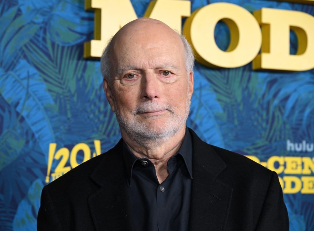 Zomrel James Burrows