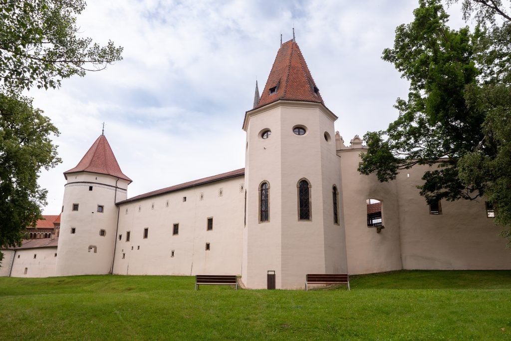 Žijeme vo fikcii? 10 legiend o slovenských dedinách a mestách, ktoré nám pripomínajú, že Slovensko je krajinou rozprávok