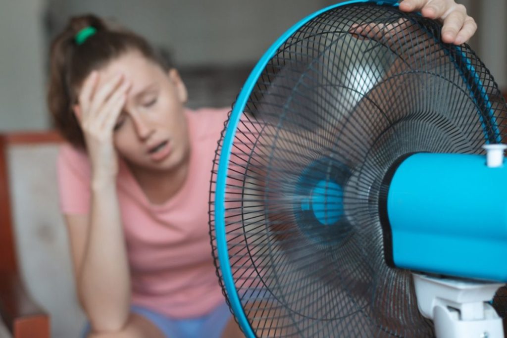 Ako ochrániť domácnosť pred prehrievaním počas extrémnych horúčav? Lacné riešenia, ktoré odporúčajú odborníci