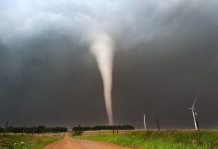 zahraničie, Česko, tornádo, počasie, extrémne počasie