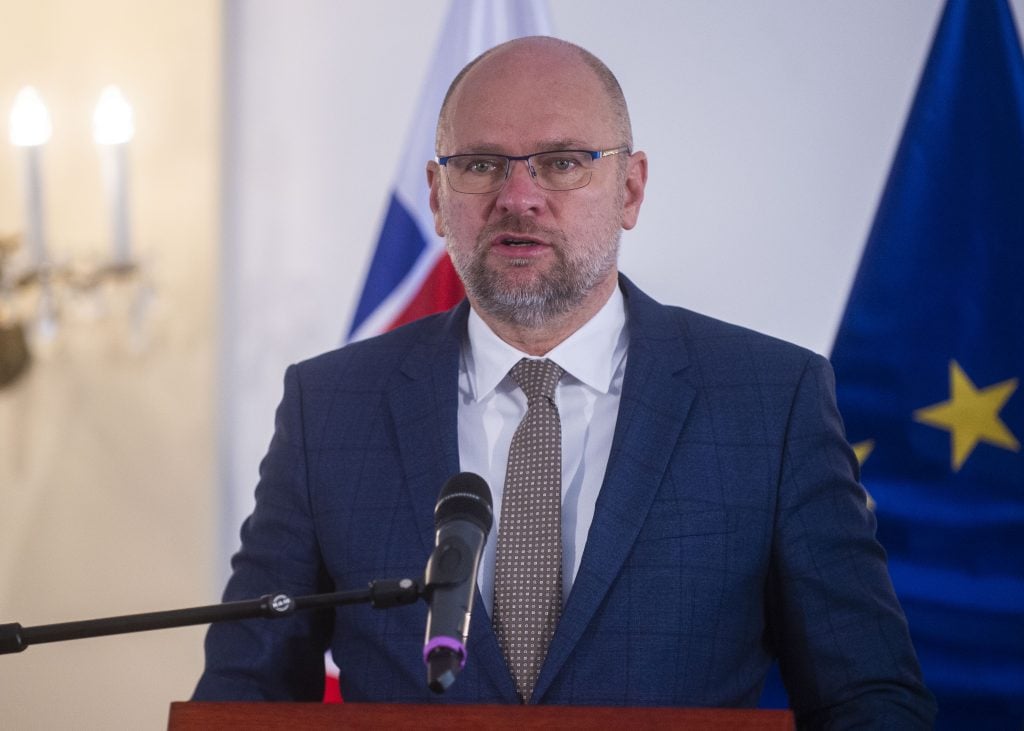 Sulík bol konfrontovaný so správaním syna Filipa. Takýto syn by mal dostať dve po papuli, odkázal mu partner známej slovenskej herečky