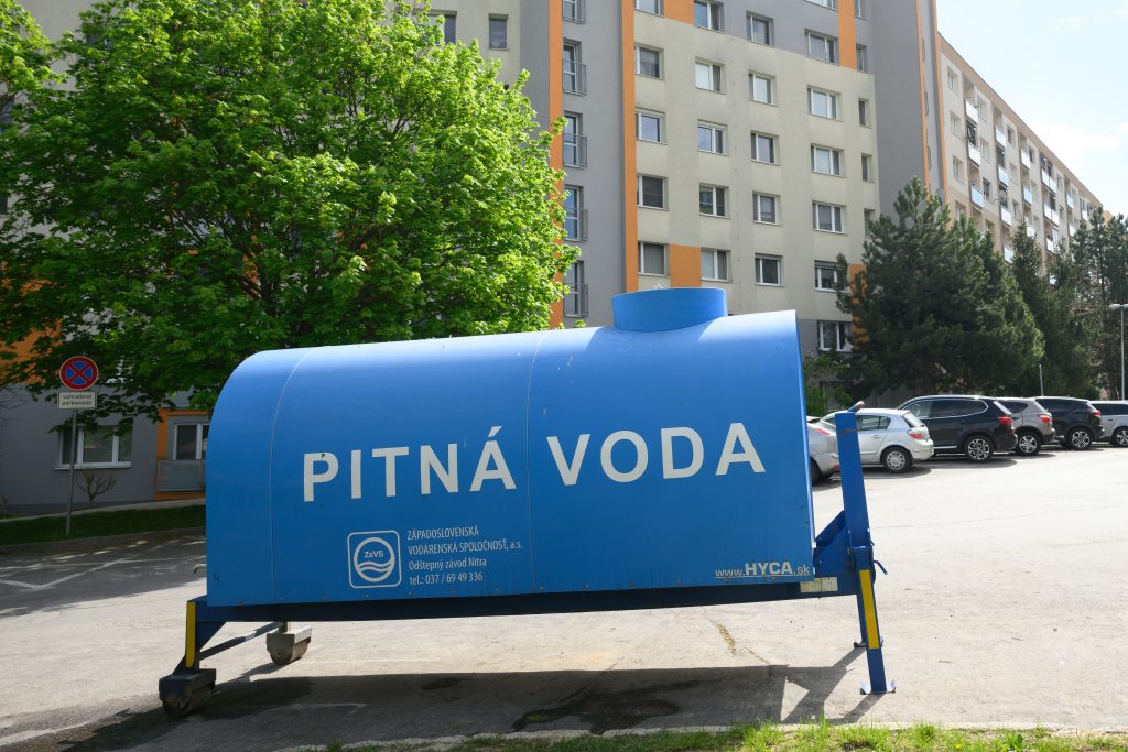 Počasie na Slovensku sa stále nesie v duchu vysokých horúčav a nedostatku zrážok. Vedie to k veľkým suchám.